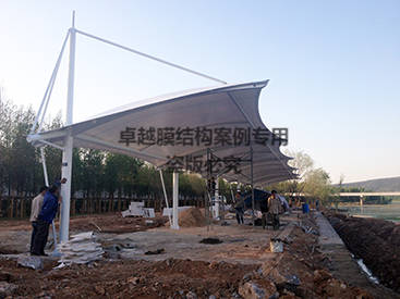 洛陽龍門一號(hào)高爾夫球場膜結(jié)構(gòu)